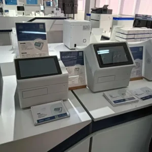 ELISA Microplate Reader for Clinical and Laboratory Diagnostics