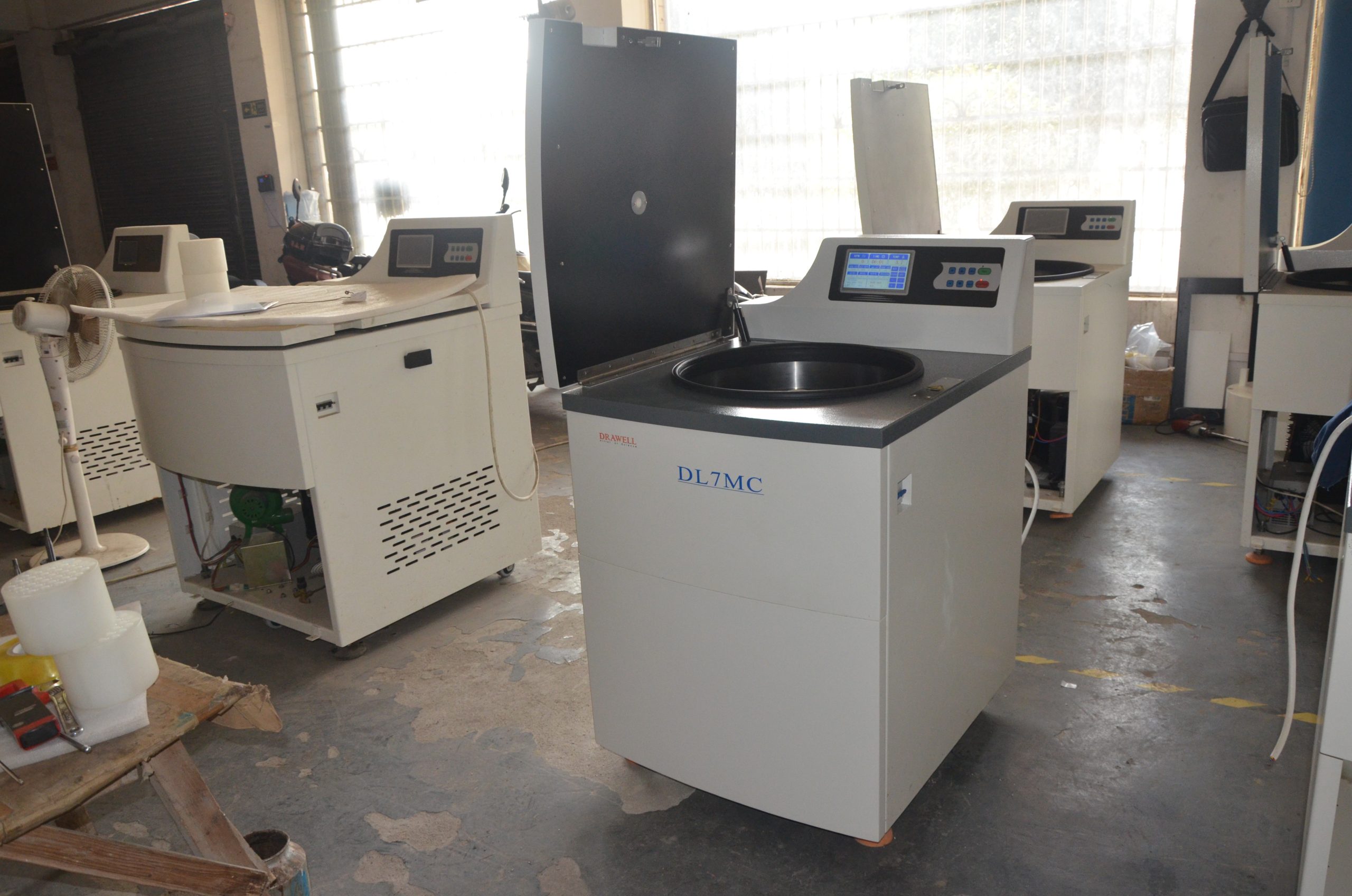 Drawell DL-7MC/iDL-7MC Large Capacity Refrigerated Centrifuge 8 Drawell DL-7MC/iDL-7MC Large Capacity Refrigerated Centrifuge - Image 8