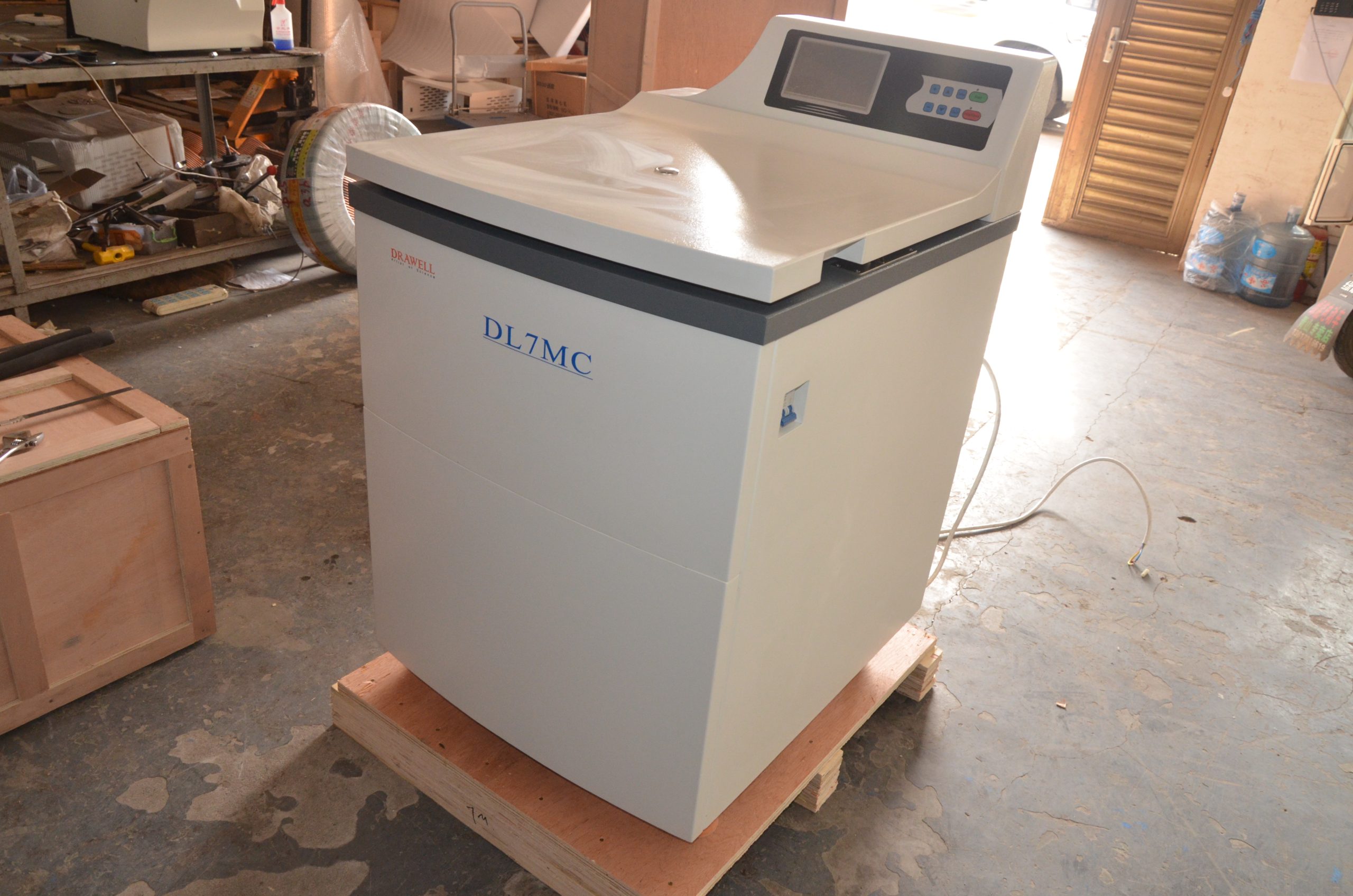 Drawell DL-7MC/iDL-7MC Large Capacity Refrigerated Centrifuge 7 Drawell DL-7MC/iDL-7MC Large Capacity Refrigerated Centrifuge - Image 7
