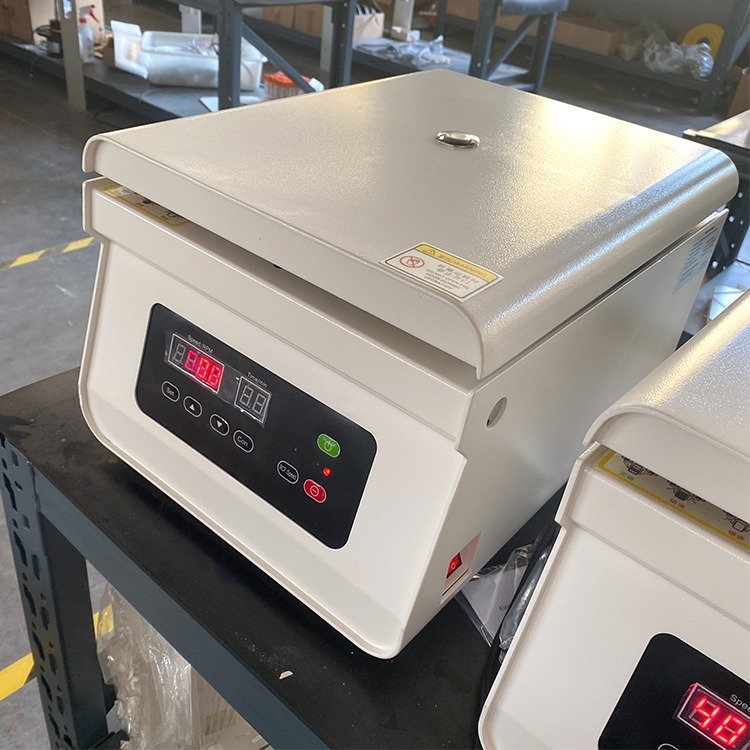 Drawell Benchtop Low-Speed Centrifuge TD4A-WS 2 Drawell Benchtop Low-Speed Centrifuge TD4A-WS - Image 2