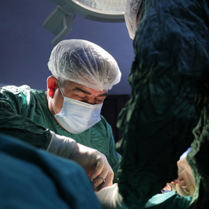 Yonker Anesthesia Monitoring Ultrasound Machine for Real-Time Vital Sign Tracking During Surgery