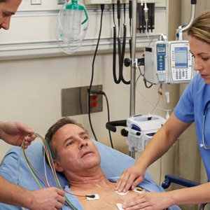 Yonker Emergency Room ECG Monitor for Chest Pain Evaluation